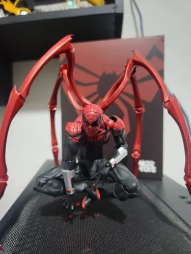 Superior Spider Man - Mess Toys Original