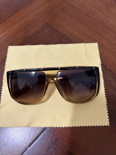 Óculos escuro Gucci