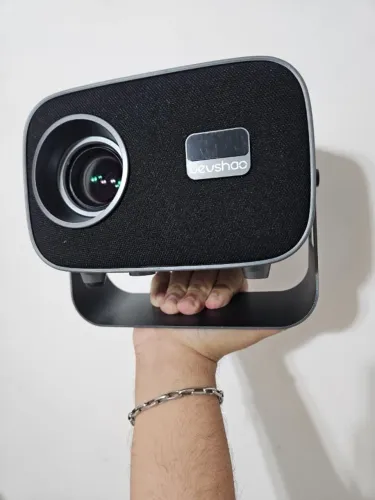 Projetor Projetor Vevshao A12 - Android 13.0 Wifi 6 Suporte 4k 350 Ansi e foco eletrônico!