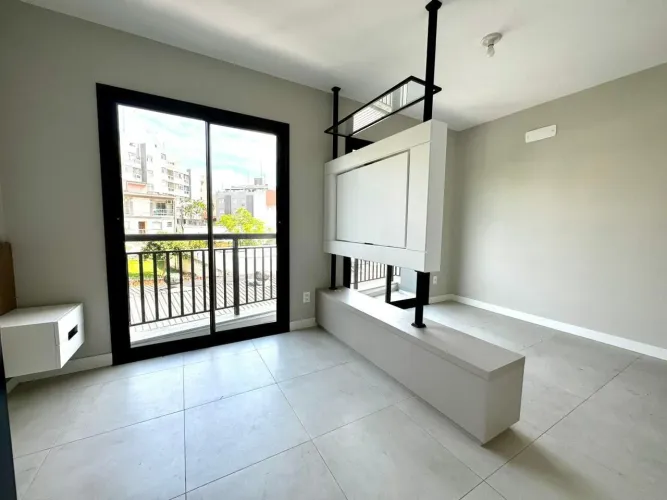 Studio mobiliado à venda próximo à UFSC