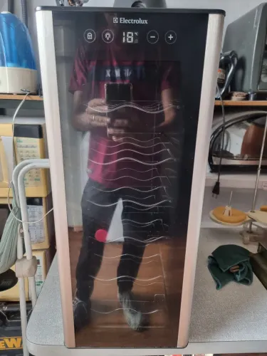 Adega Eletronica Electrolux 12 Garrafas