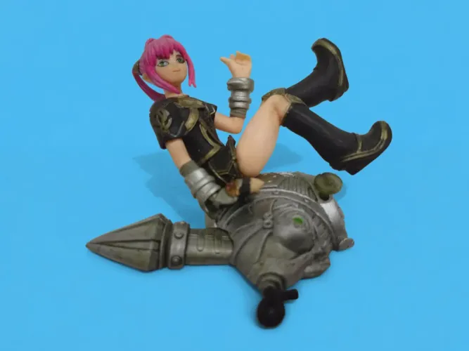 Miniatura Lineage II Yujin