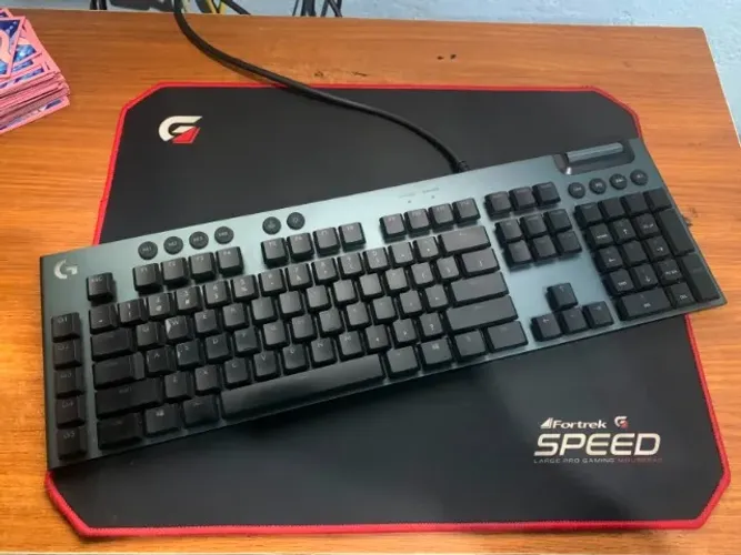Logitech G815 RGB Original - Teclado Mecânico Premium