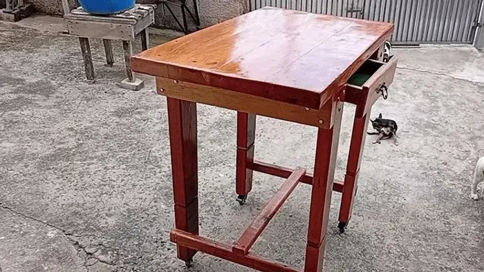 Mesa de madeira PEROBA com gaveta rodinhas para trabalho em marcenaria e oficina 119449251