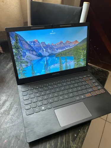 Vendo Notebook positivo 
