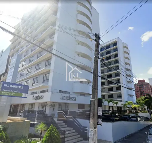 Sala em andar alto no HC Plaza torre 2 - quitada e sem reformas