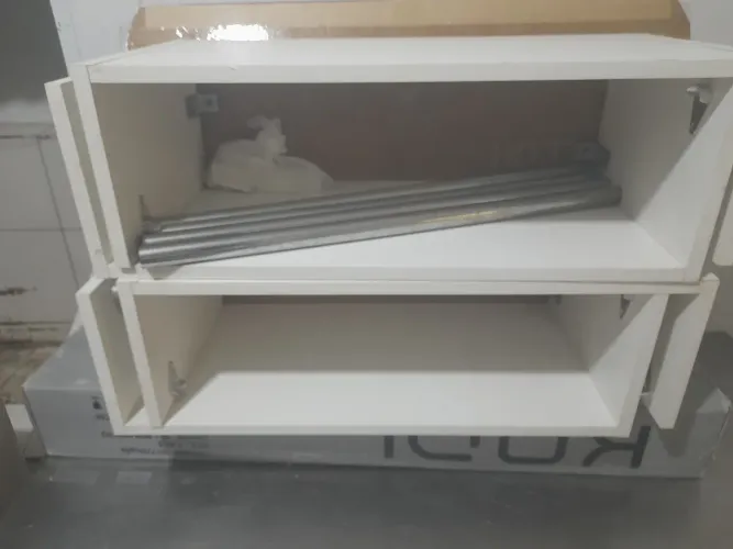 4 nicho com porta cabide 62cm comprimento, 20 de altura e 30 de largura ,em ótimo estado 2