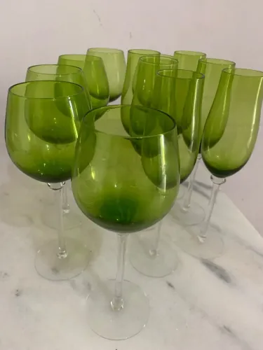12 taças verdes - 6 de cada modelo