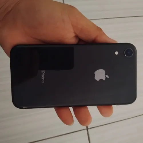 iPhone XR