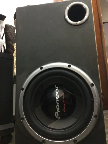 Power one lacrada + caixa e sub pioneer