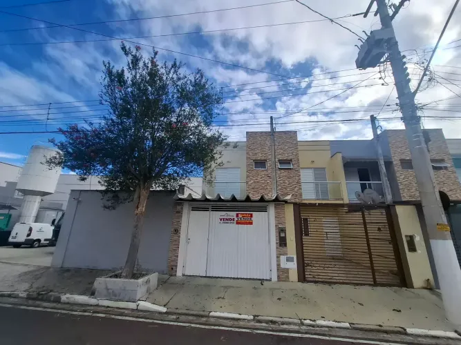 Casa para venda tem 165m² com 2 quartos em Itapema - Guararema - SP