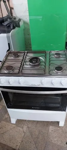 Fogão com registro e maneira de gaz