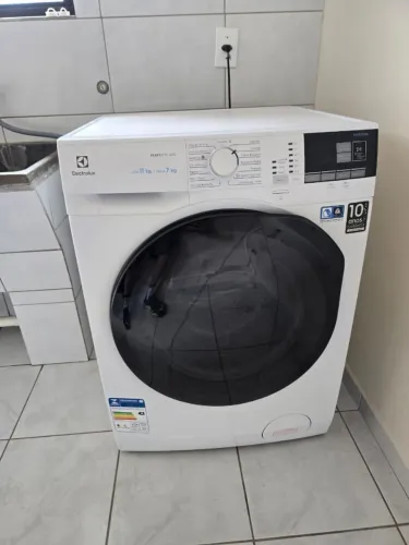 Máquina lavar e secar 