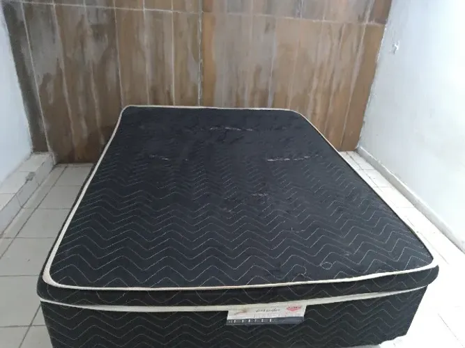 Cama box casal