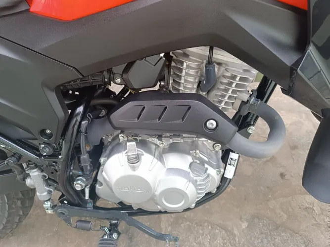 Moto Bros 160
