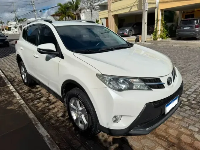 Toyota RAV4 2.0 4X4 16V Aut. 2014