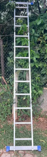 Escada Articulada em Alumínio