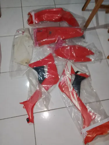 Roupa da CRF 250