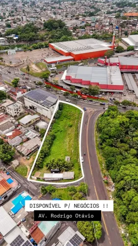 Terreno 2400m2 de esquina com a Av Rodrigo Otávio com a Entrada da Ulbra