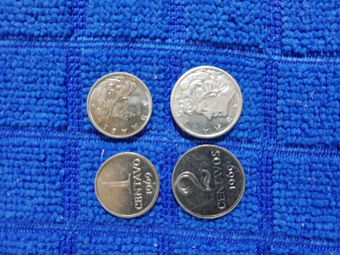 MOEDAS DE 1 E 2 CENTAVOS DE 1969