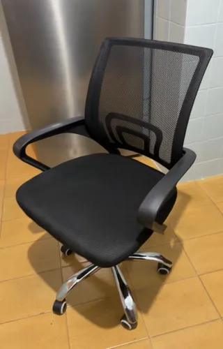 Cadeira de Escritório (PRA SAIR HOJE)