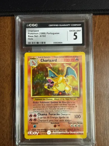 Carta Pokémon CGC 5 Charizard 4/102 Holo Base Set Português Pokemon Card