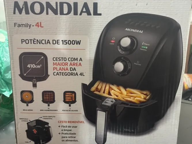 Air fryer Mondial 4 litros ainda na caixa