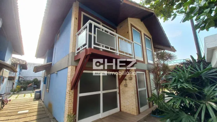 Excelente Casa Duplex com 3 Quartos - Aluguel - Bairro Palmeiras Cabo Frio/RJ