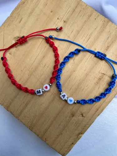 Pulseira De Macramé Com Inicial 
