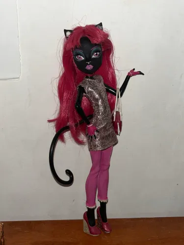 Catty Noir New Scaremester G1