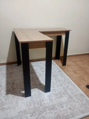 Mesa de Escritório em L 1,10 x 1,10 m - Seminova