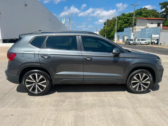 Volkswagen Taos Comfortline 1.4 250 TSI Flex AUT 2024