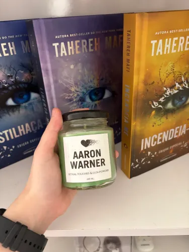 Vela estilhaça me shatter me aaron warner