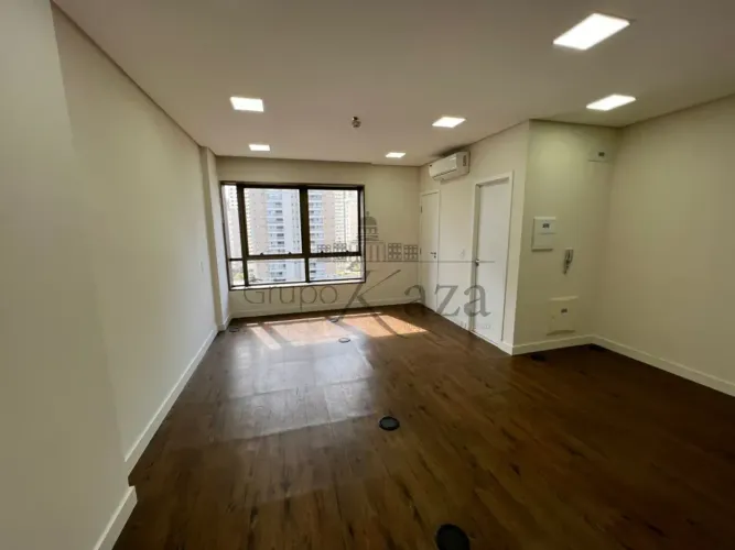 Comercial Sala Condomínio em São José dos Campos