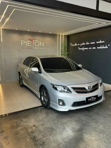 Toyota Corolla XRS 2.0 Flex 16V Aut. 2013