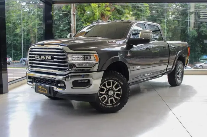 Ram 3500 Limited Longhorn 6.7 TB CD Diesel 2024