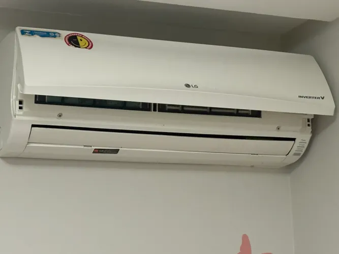 Ar condicionado LG 9000 BTU usado