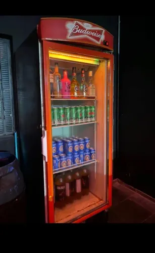 Geladeira expositora