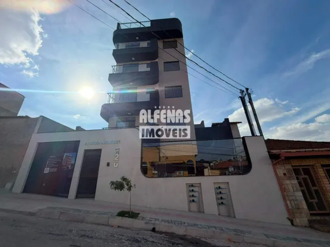 Cobertura à venda 3 quartos no Bairro FLAMENGO