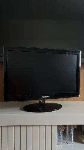 Monitor + Tv