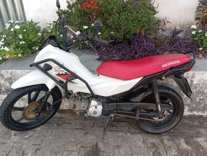 Moto pop 100