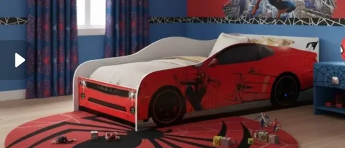 Estou vendendo essa cama infantil menino