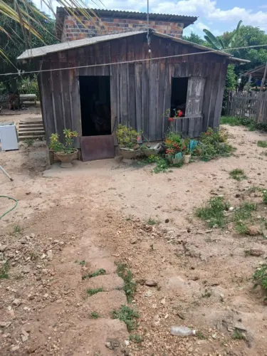 Vende-se casa no bairro nova vida (sao Bento) rua rosemira neves 156