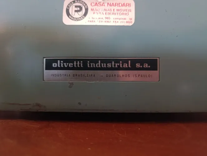 Máquina de datilografia | Olivetti Studio 44