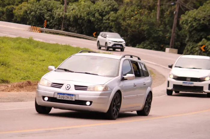 Renault Megane Grand Tour Dynam. Hi-flex 1.6 16V 2012