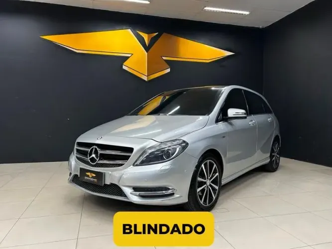 Mercedes-Benz Classe B 200 CGI 1.6 TB/flex Aut. 2014