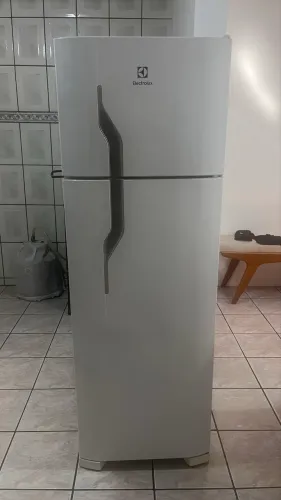 Geladeira Electrolux Novíssima
