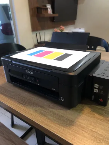 Impressora EPSON L210 / tanq de Tintas