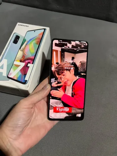 Smartphone sansung A71