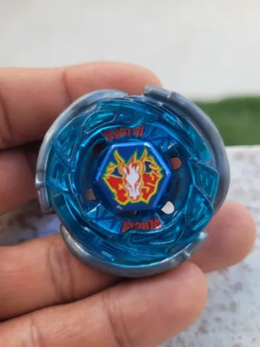 Beyblade Metal Fight Storm Pegasus BB28 - Takara Tomy